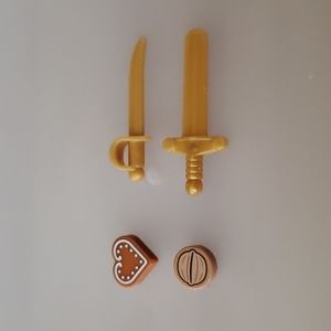 NWOT Lego Minifigure Accessories